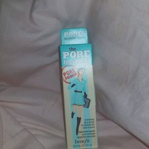 Benefit pore primer (new)
